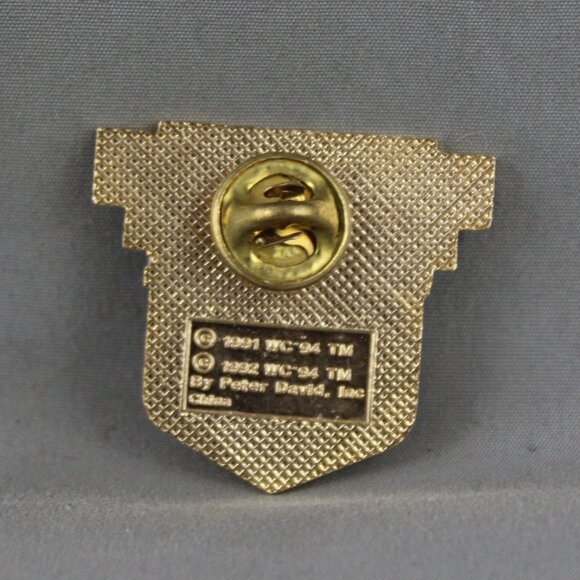 1994 World Cup of Soccer Pin - Greece Shield Design by Peter David - Metal Pin - Picture 2 of 3